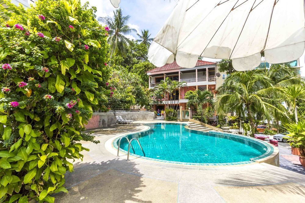 191Inn Patong Exterior foto